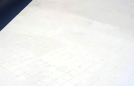Terrazzo impermeabilizzato con guaina e bordi rifiniti